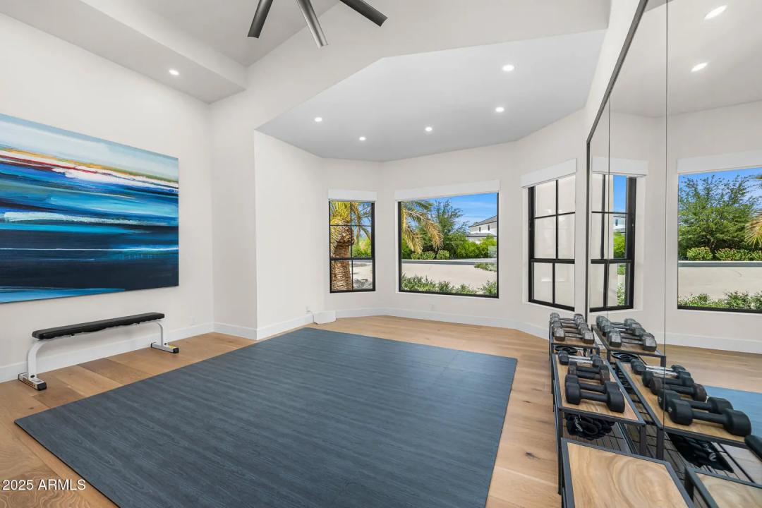 Real Estate Picture 26