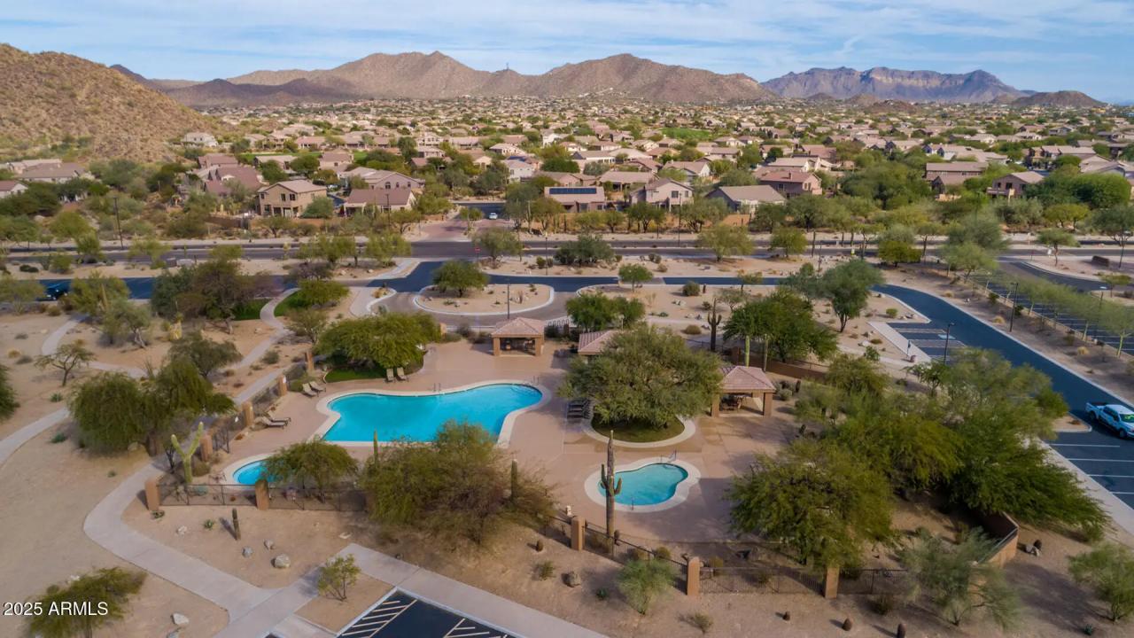 Real Estate Picture 45