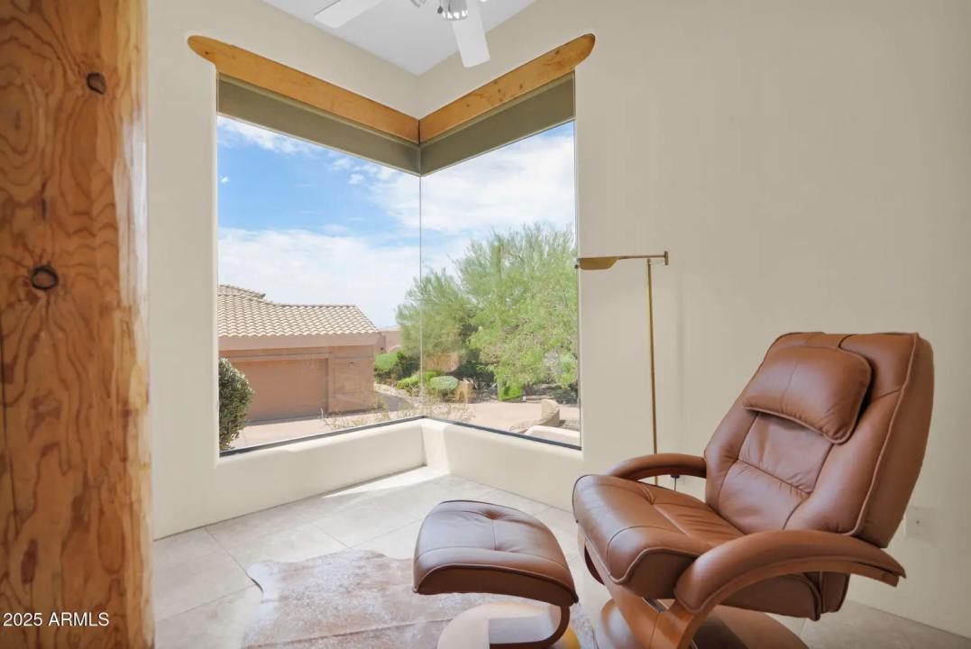 Real Estate Picture 24