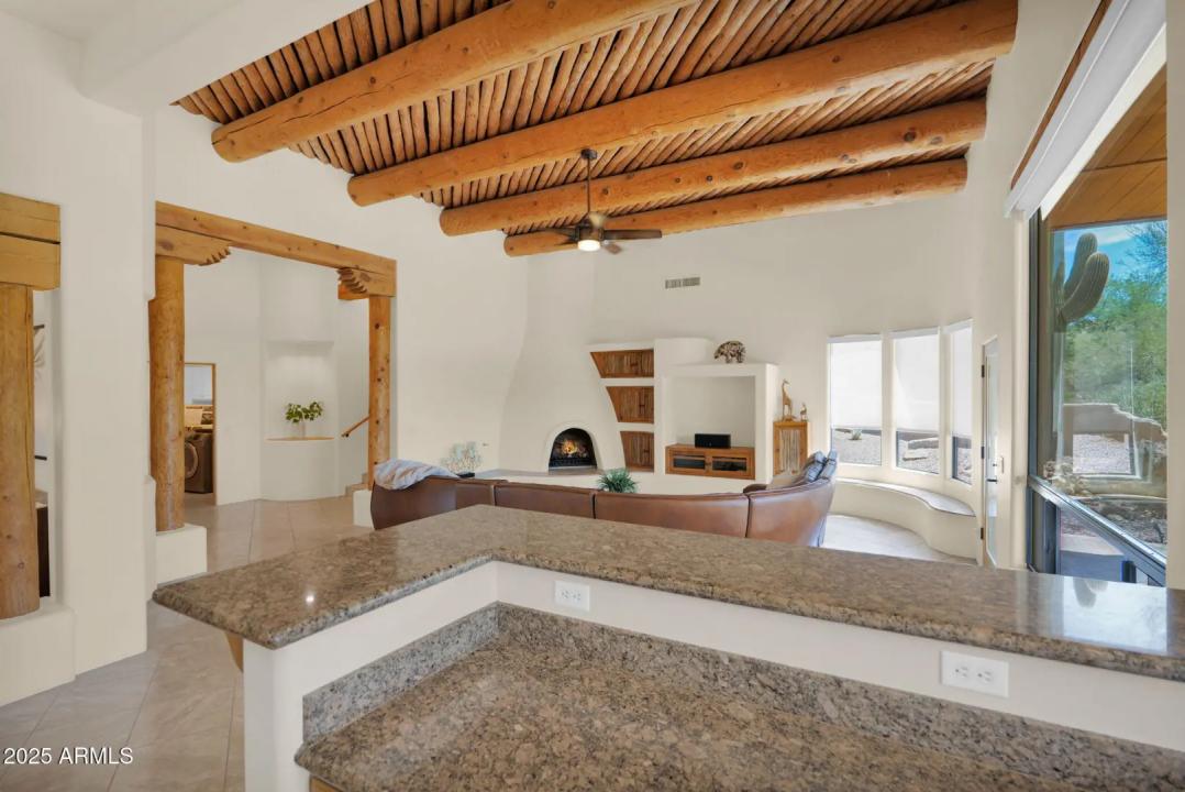 Real Estate Picture 16
