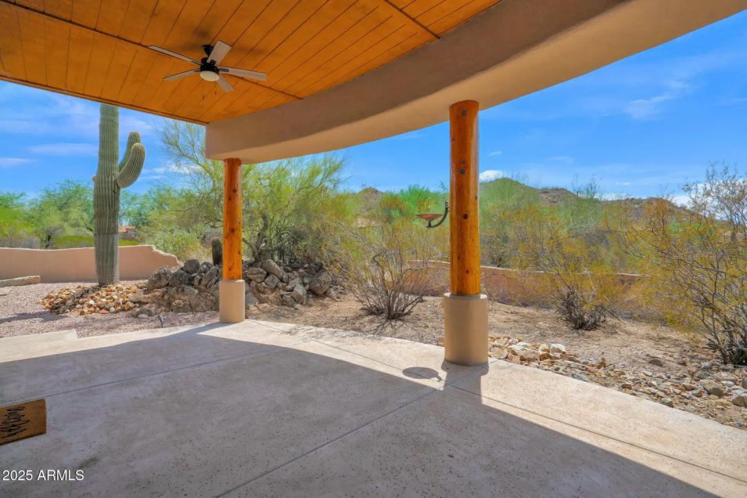 Real Estate Picture 35