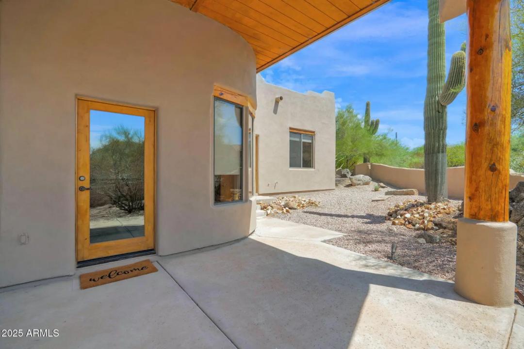 Real Estate Picture 36