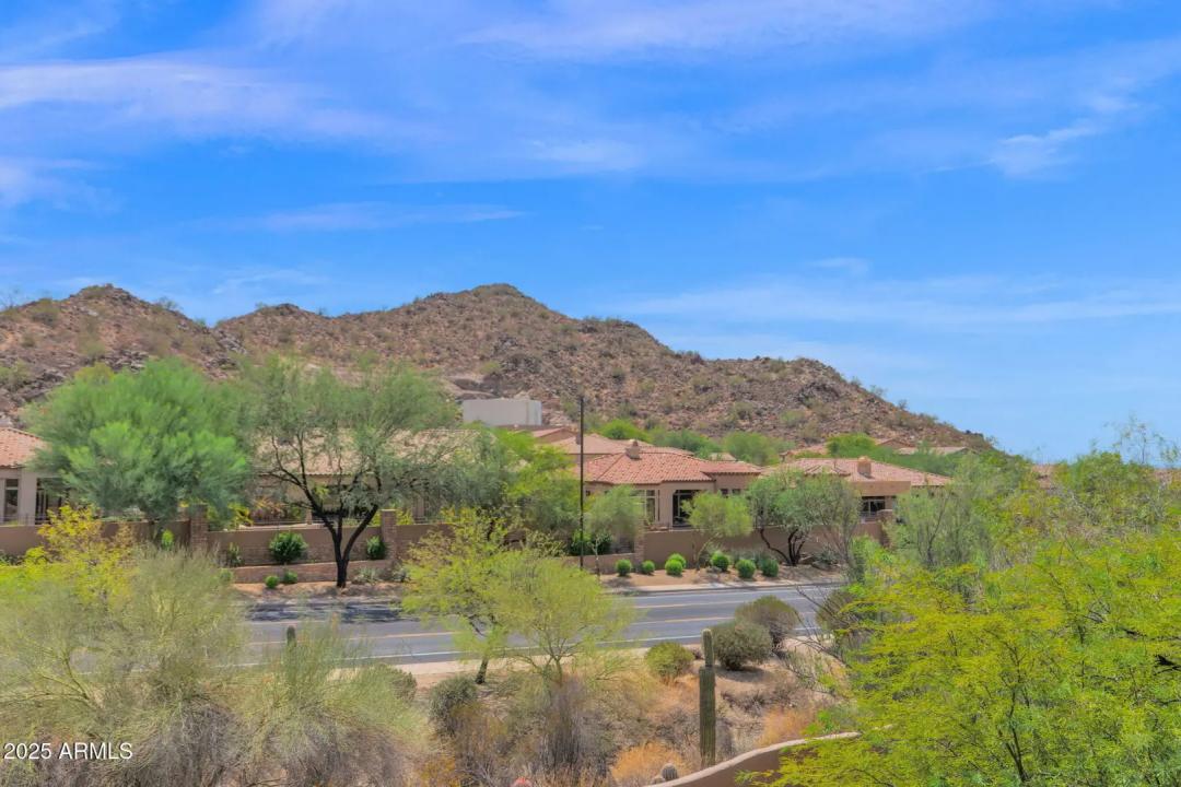 Real Estate Picture 40