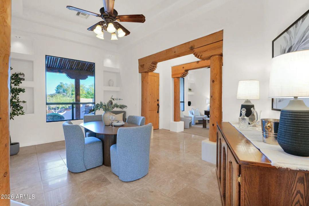 Real Estate Picture 3