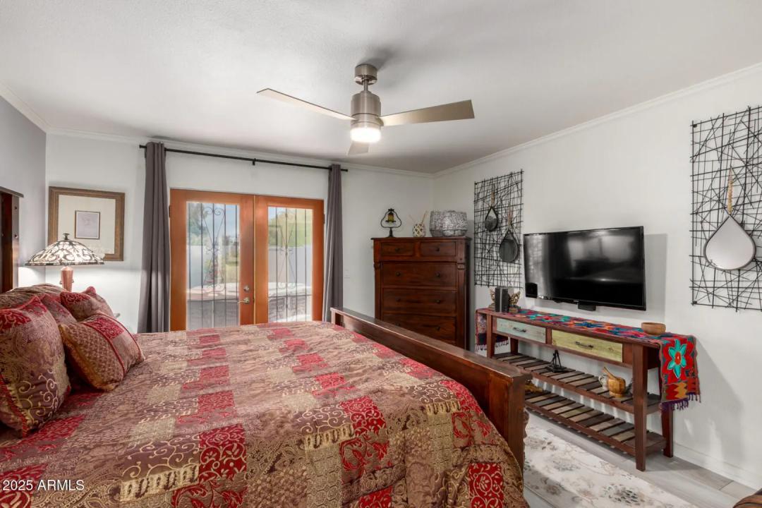 Real Estate Picture 19