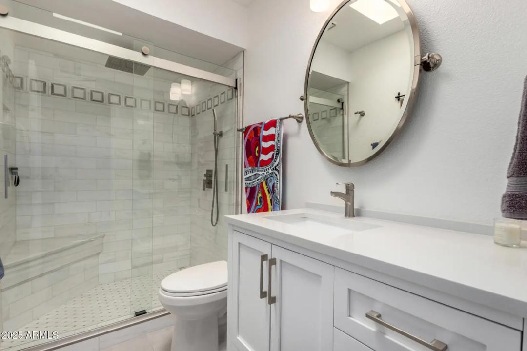 Real Estate Picture 22
