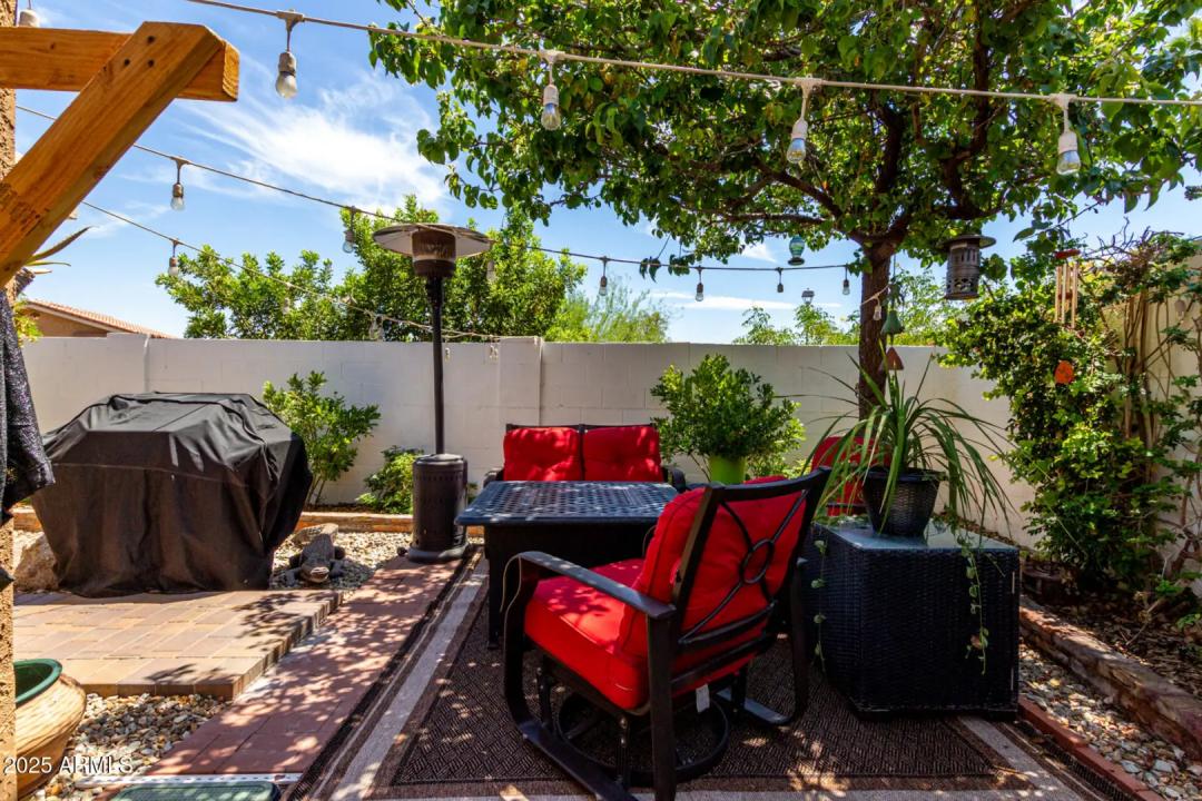 Real Estate Picture 30