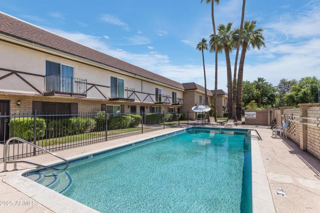 Real Estate Picture 27