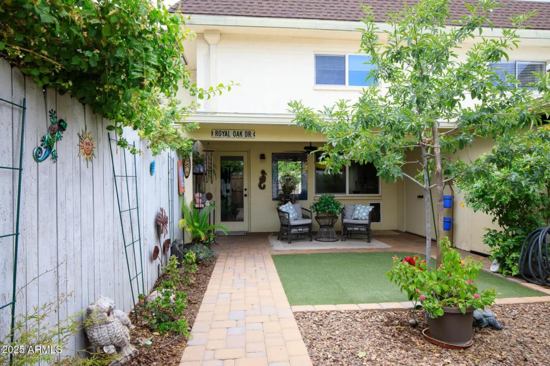 Real Estate Picture 28