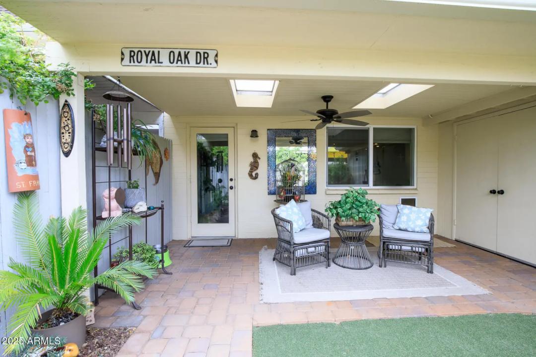 Real Estate Picture 23