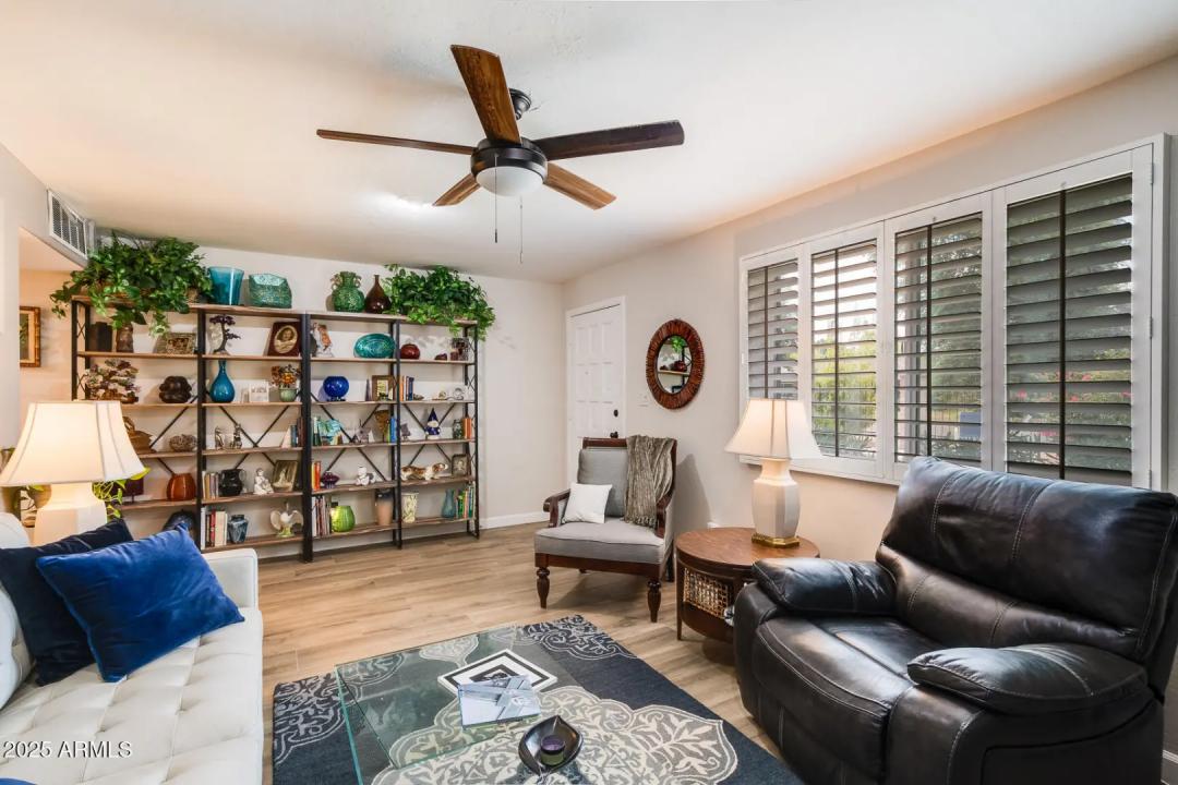Real Estate Picture 31