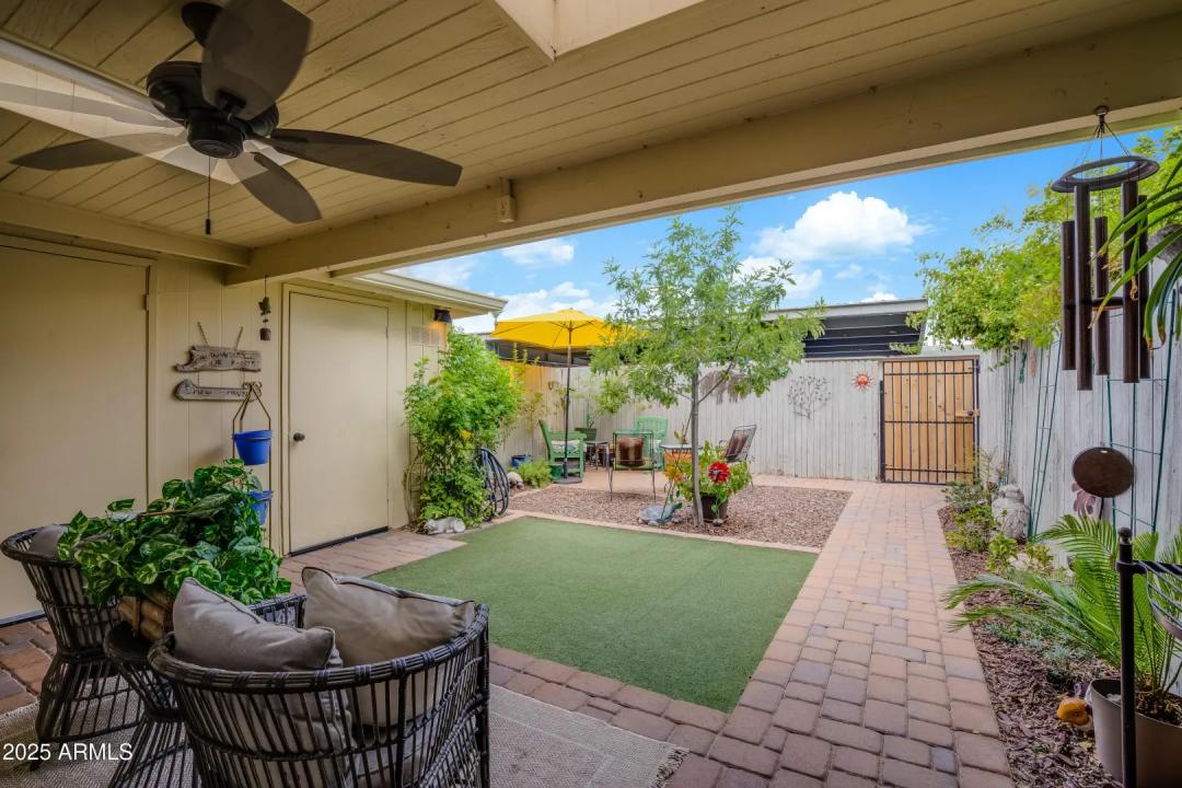 Real Estate Picture 1