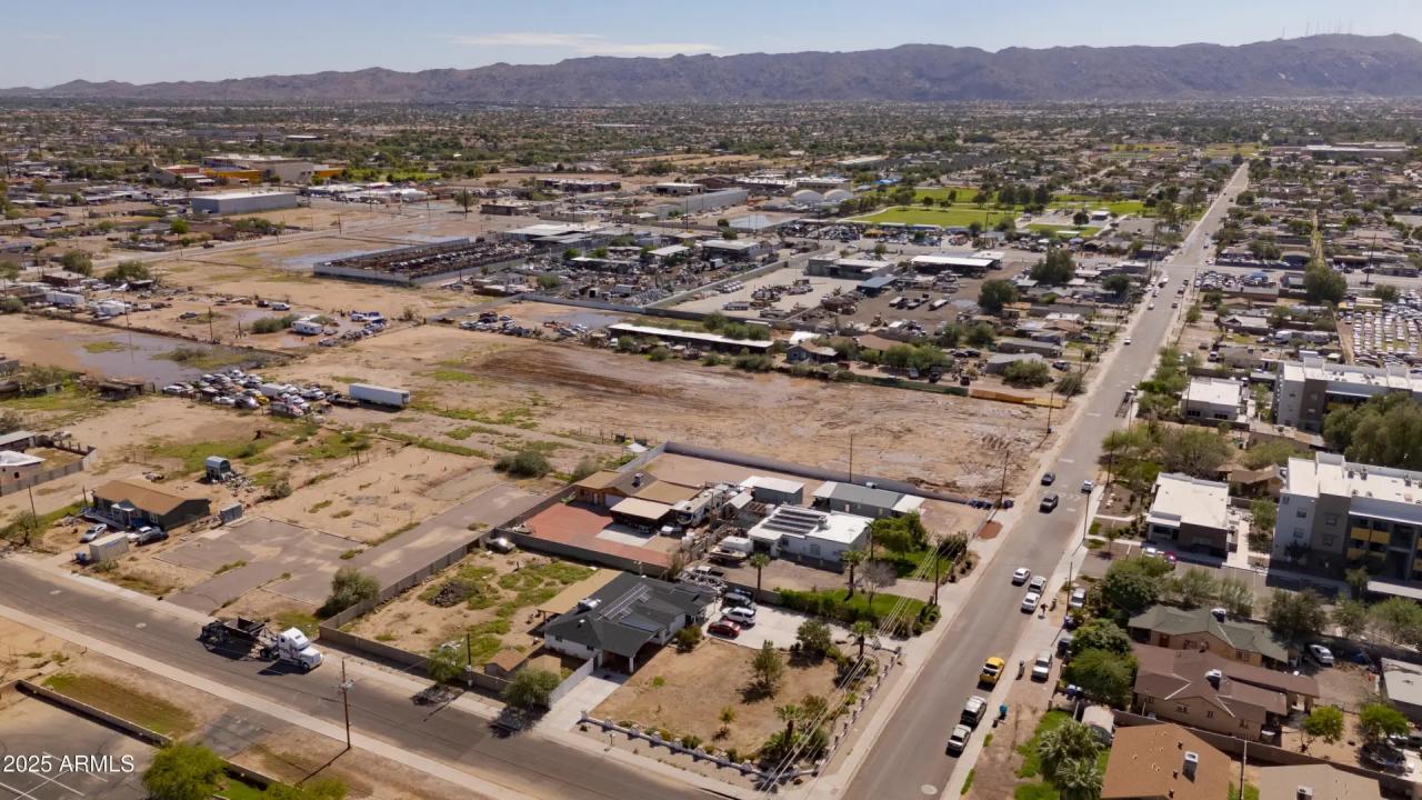 Real Estate Picture 2