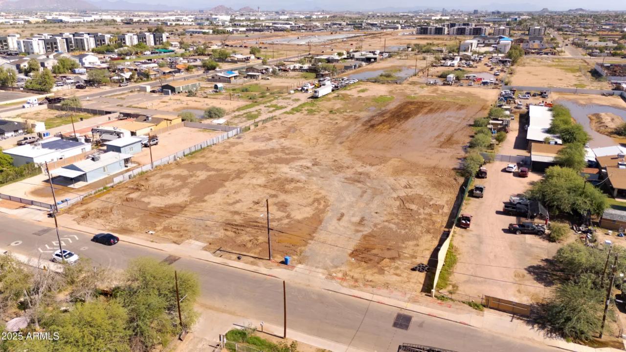 Real Estate Picture 39