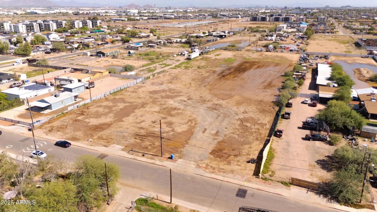 Real Estate Picture 40