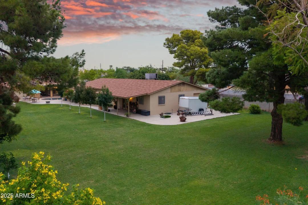 Real Estate Picture 60