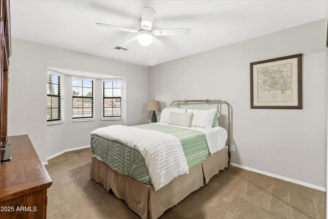 Real Estate Picture 29