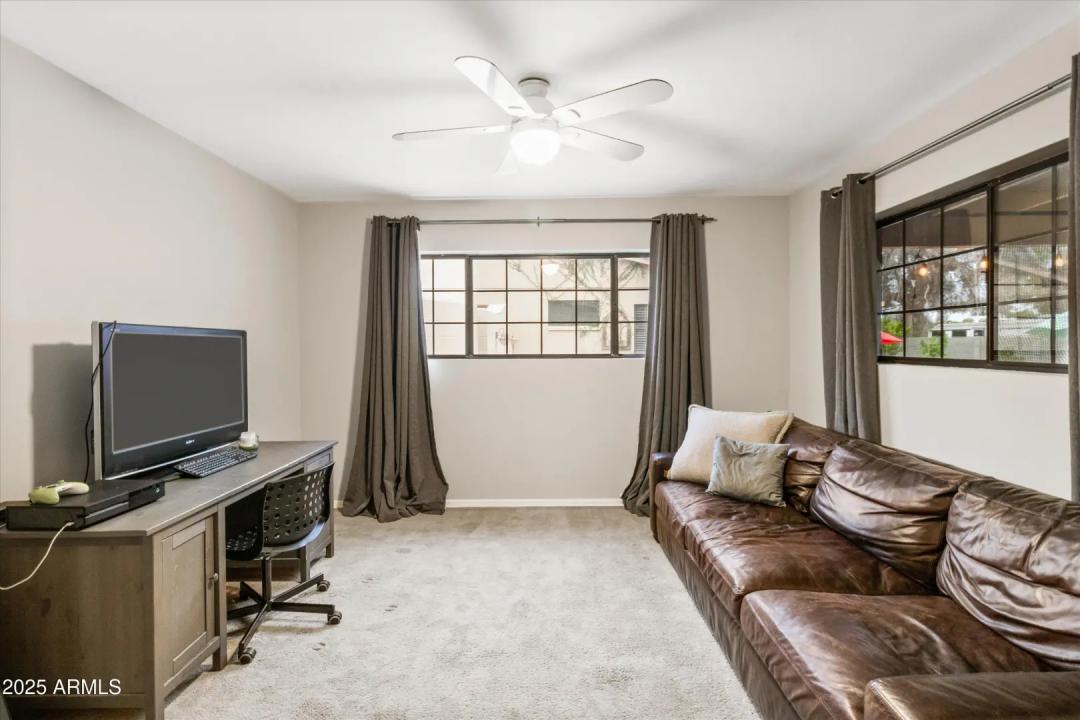 Real Estate Picture 28