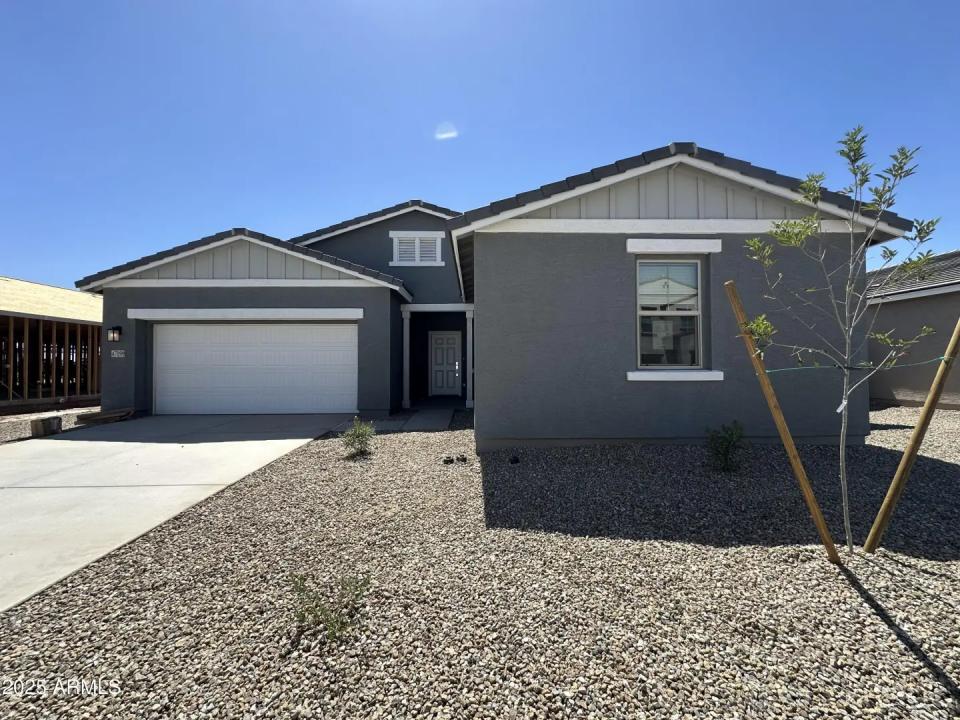 Real Estate Picture 2