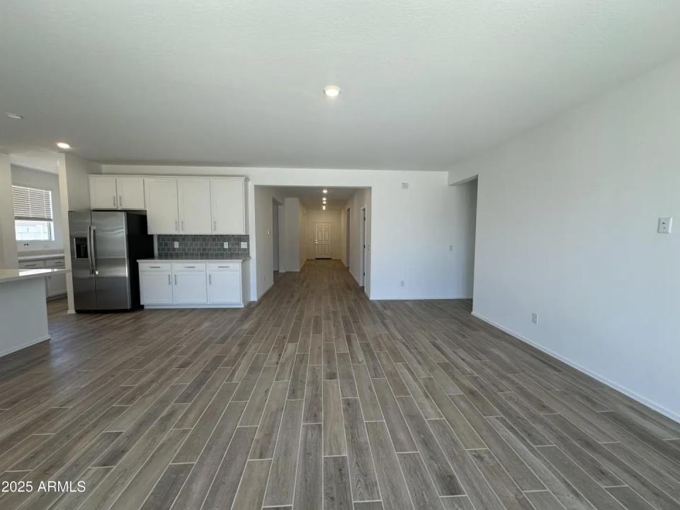 Real Estate Picture 21