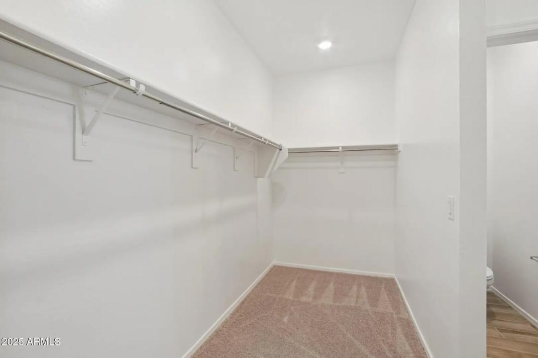 Real Estate Picture 35