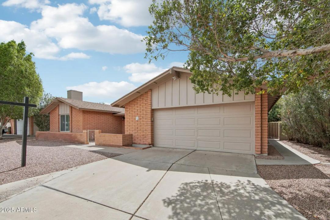 Real Estate Picture 2