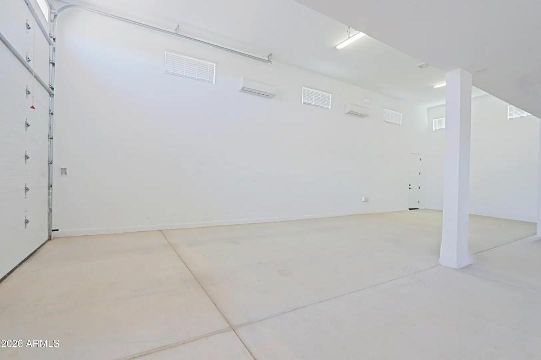 Real Estate Picture 64