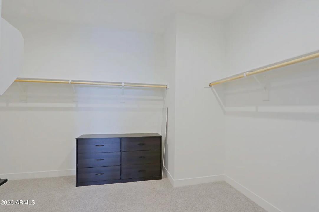 Real Estate Picture 32
