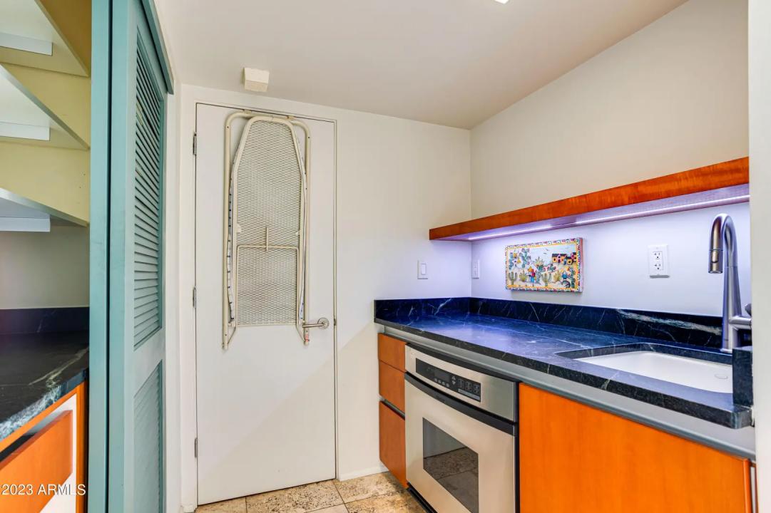 Real Estate Picture 29