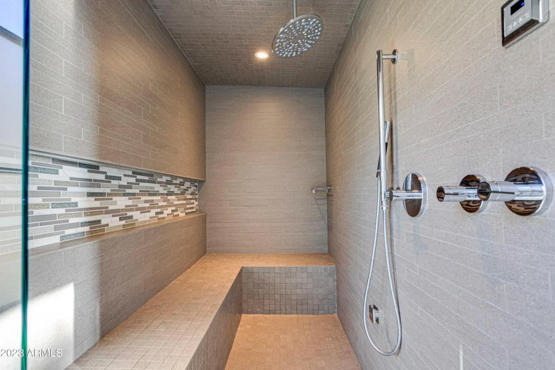 Real Estate Picture 31