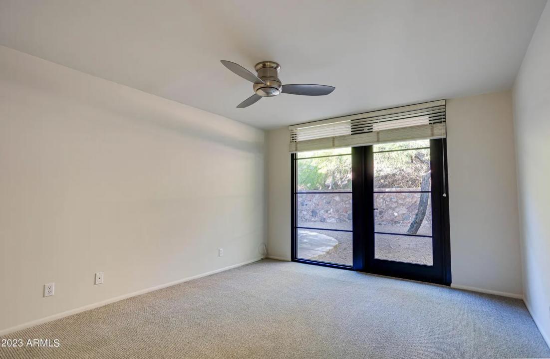 Real Estate Picture 32