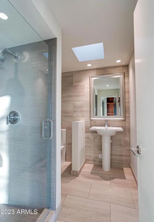 Real Estate Picture 42