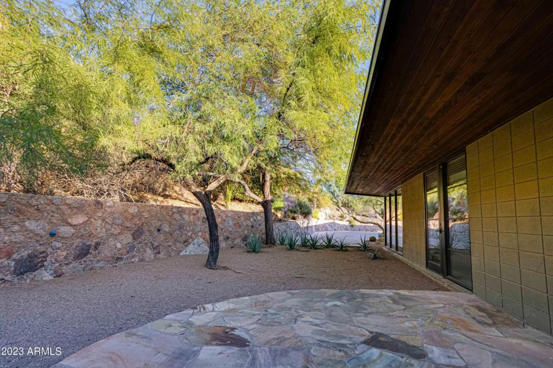Real Estate Picture 48