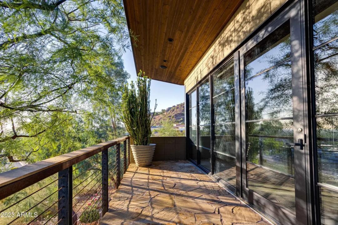 Real Estate Picture 53