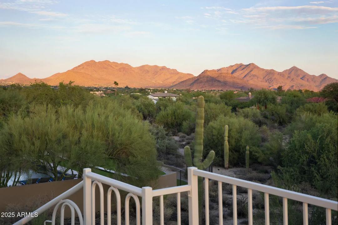 Real Estate Picture 28