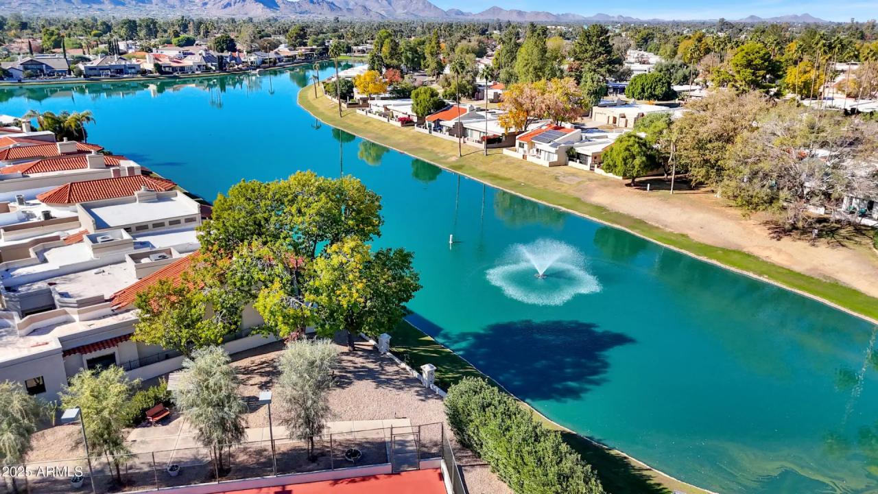 Real Estate Picture 34
