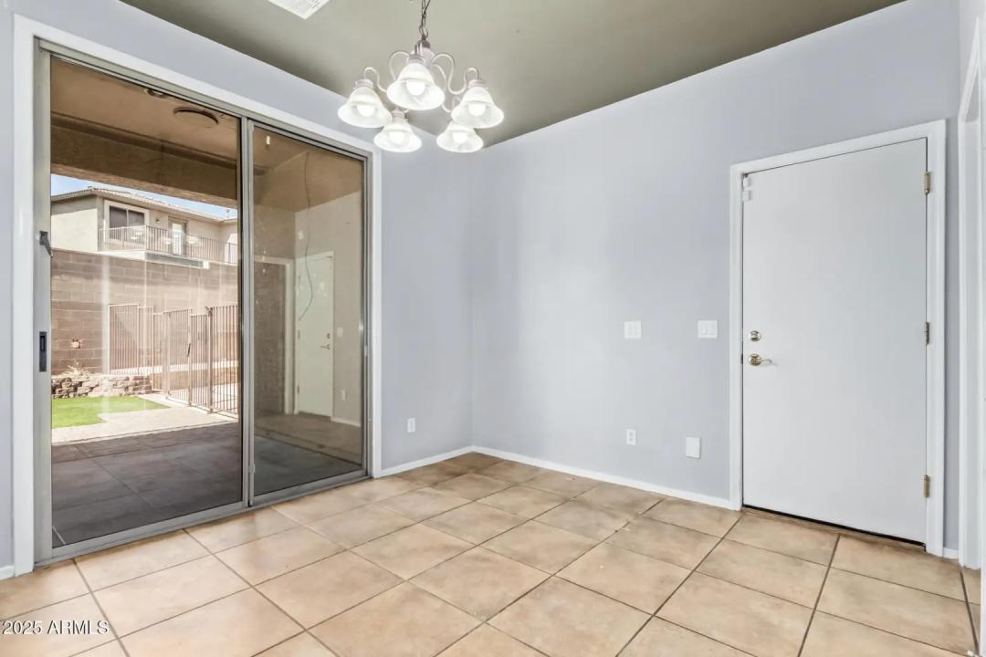 Real Estate Picture 10