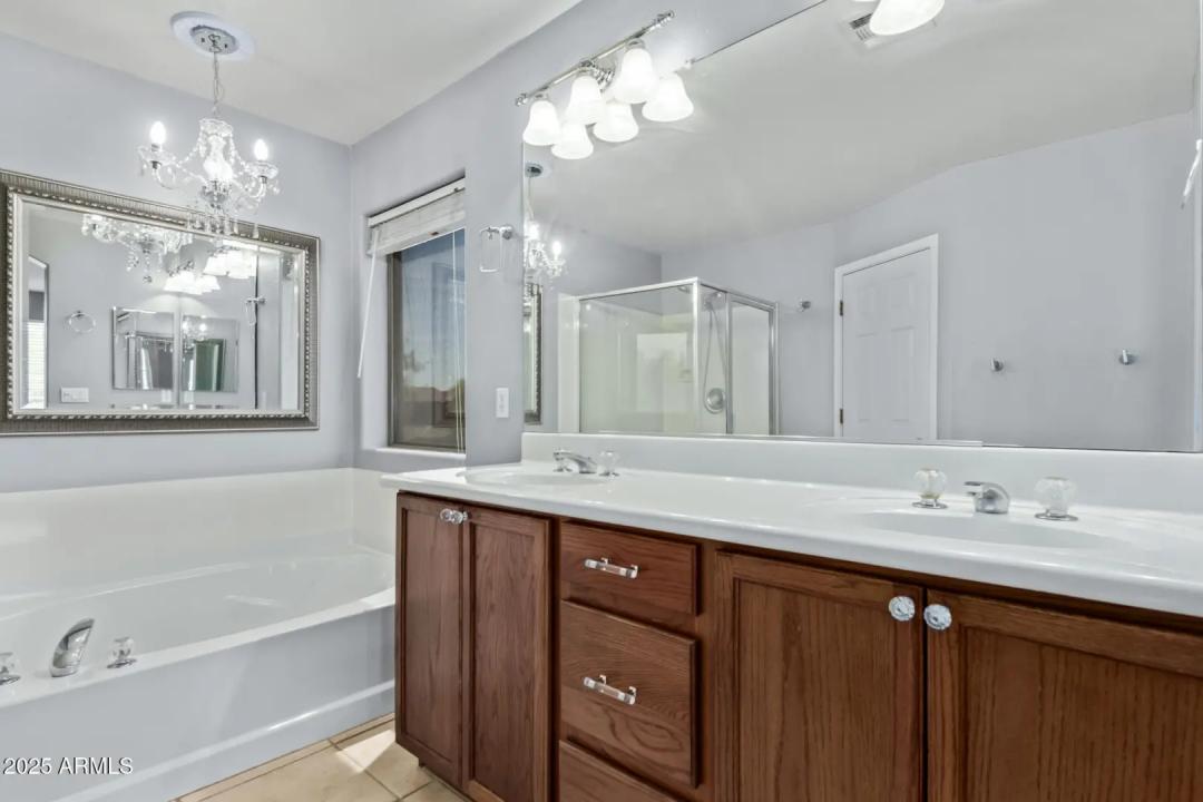 Real Estate Picture 17