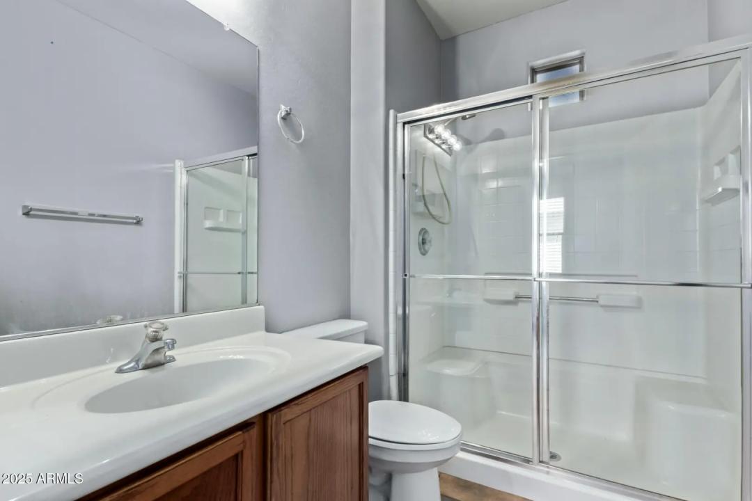 Real Estate Picture 30