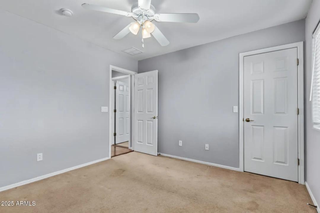 Real Estate Picture 32