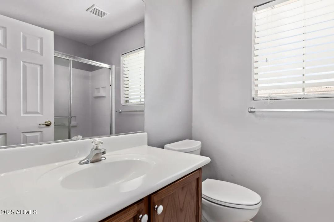 Real Estate Picture 35
