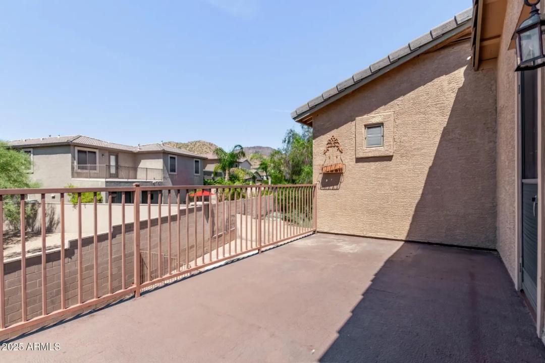 Real Estate Picture 39