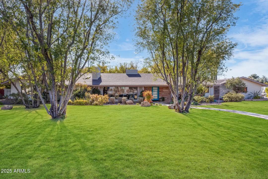 Real Estate Picture 2