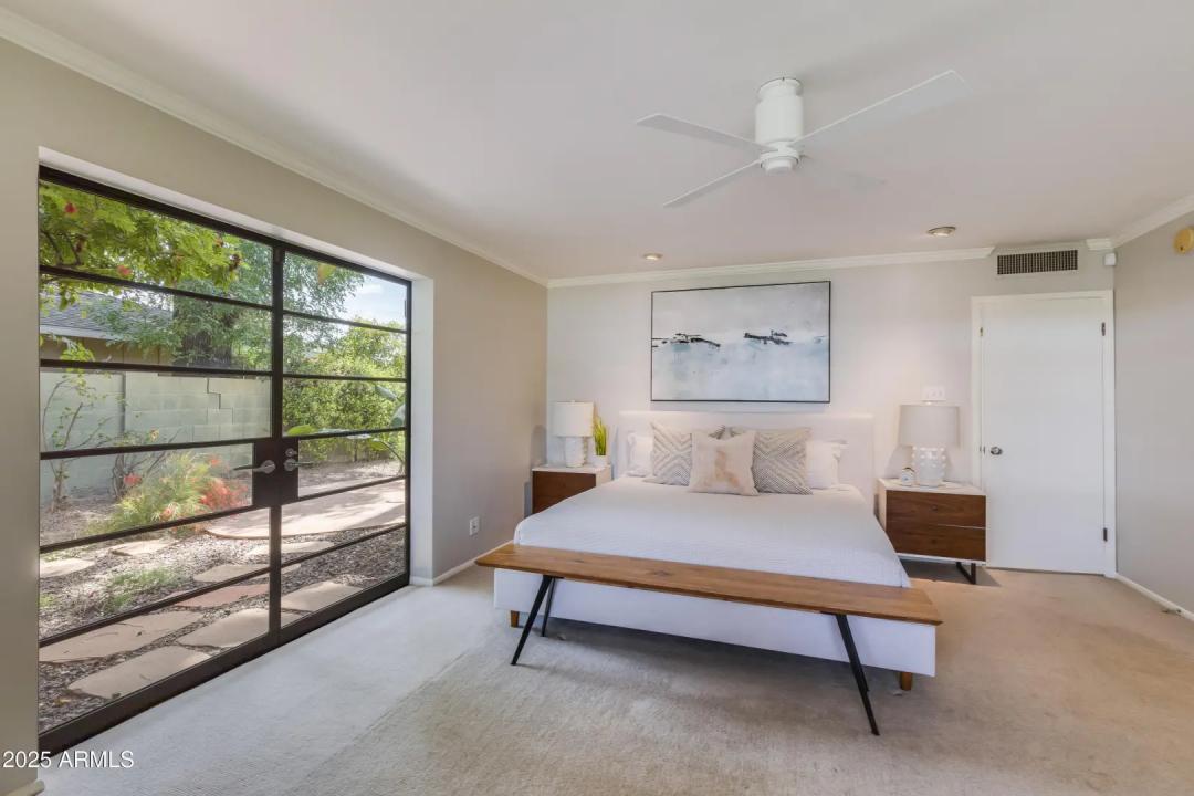 Real Estate Picture 22