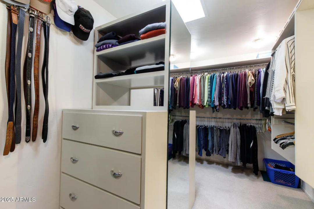 Real Estate Picture 25