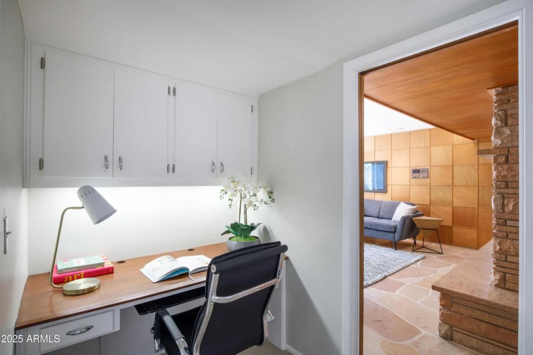 Real Estate Picture 32