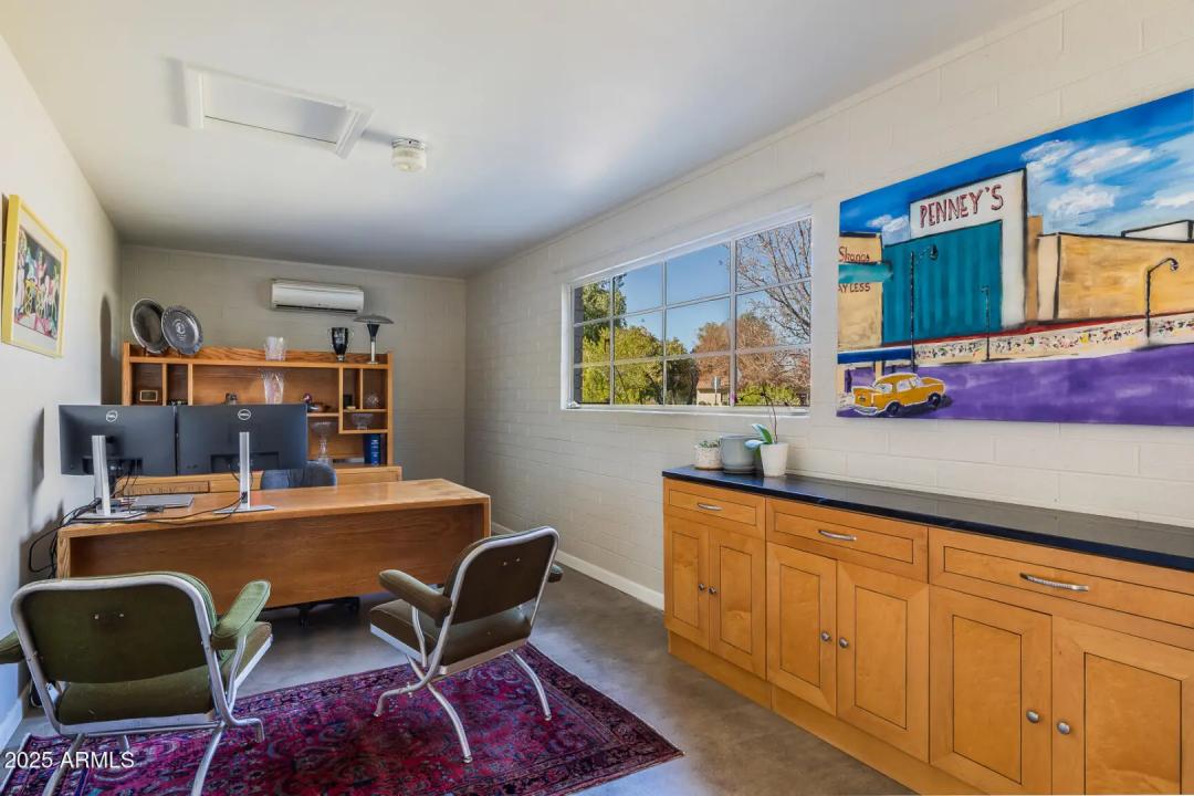 Real Estate Picture 33