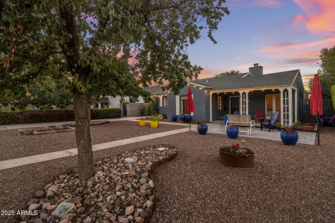 Real Estate Picture 2