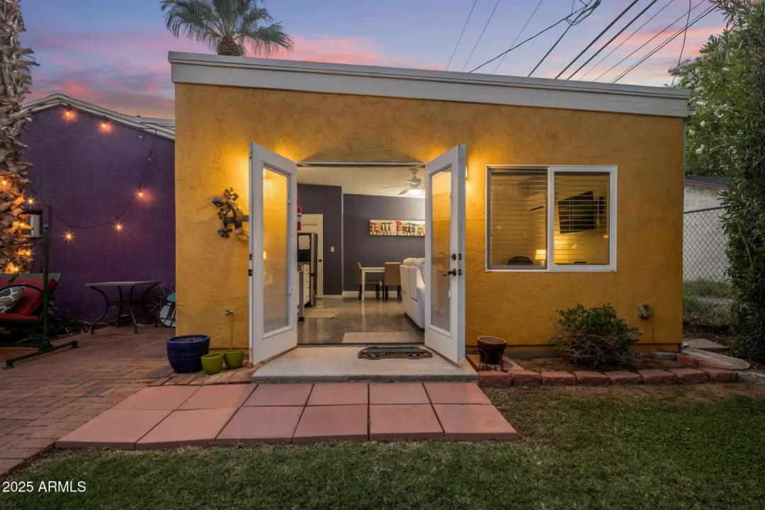 Real Estate Picture 30