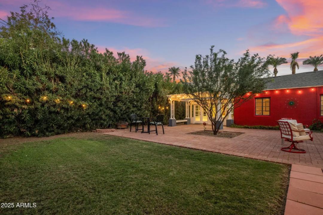 Real Estate Picture 26